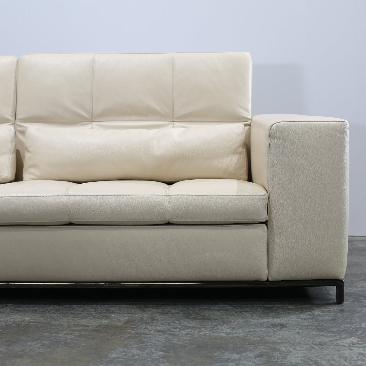 Nick Leather Sectional Sofa by Cierre @ REHAUS