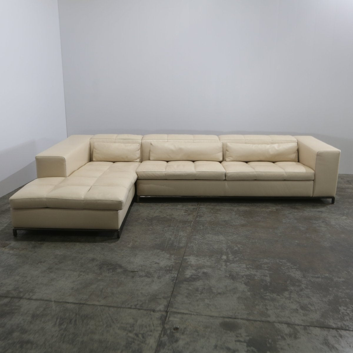 Nick Leather Sectional Sofa by Cierre @ REHAUS