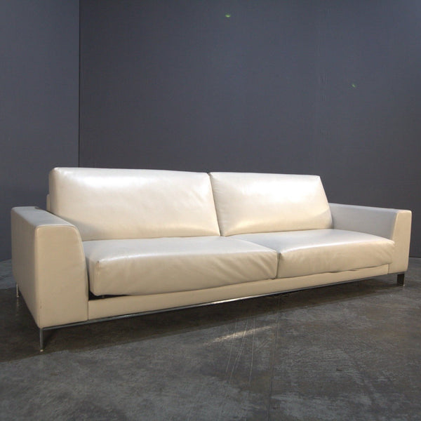 Nube Italia Eddy Sofa by Kemistry of Style @ REHAUS