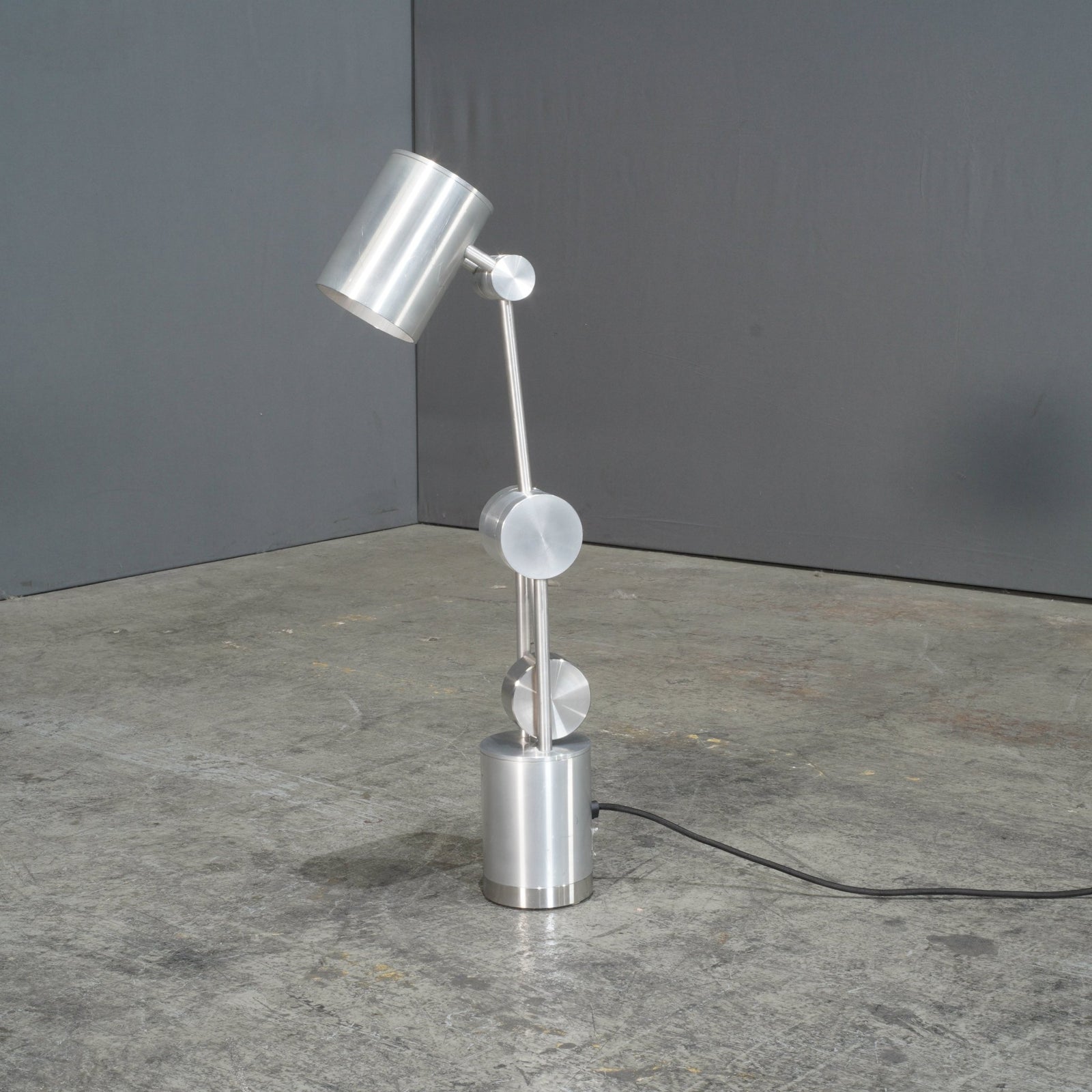 OBE Camden Desk Lamp by Tom Dixon @ REHAUS