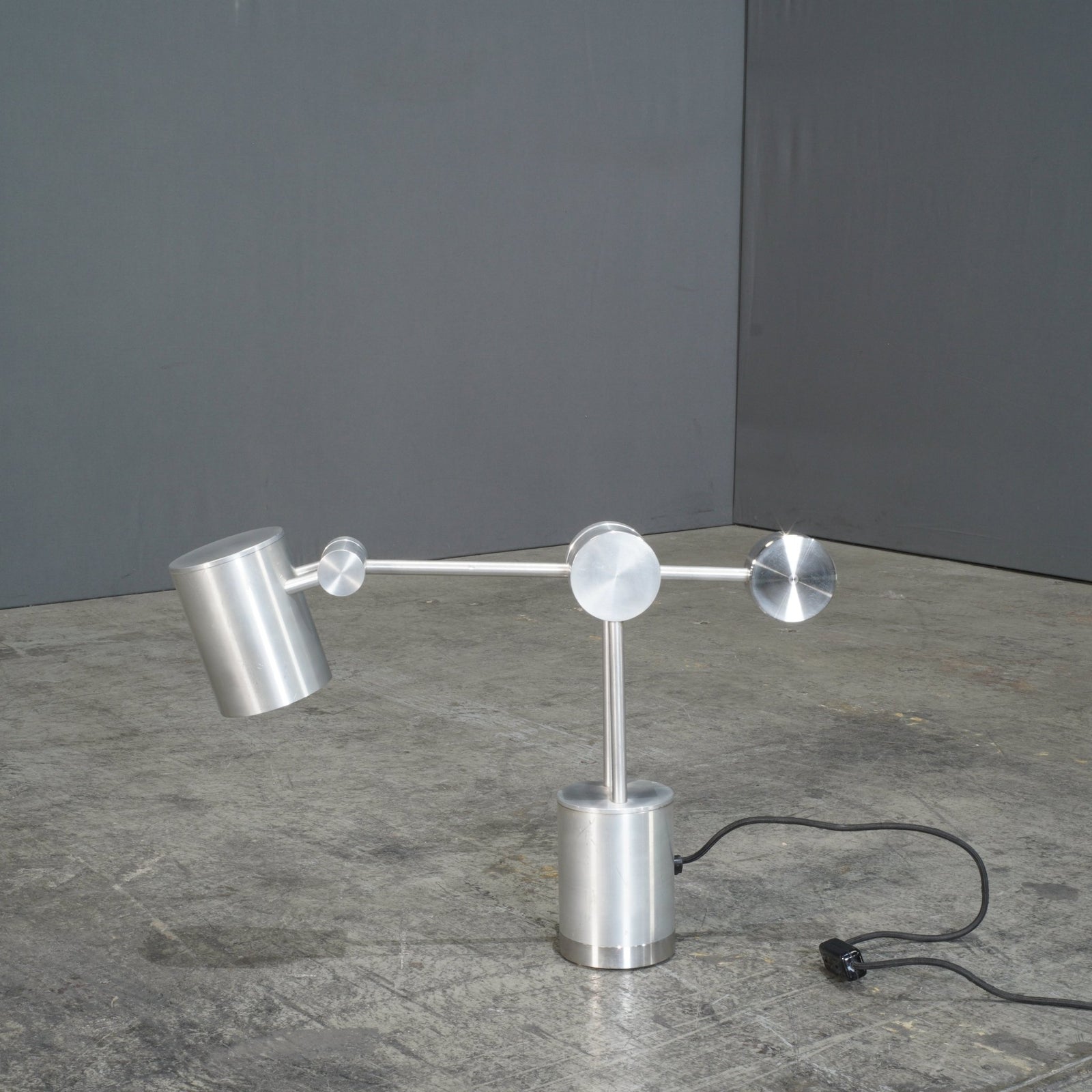 OBE Camden Desk Lamp by Tom Dixon @ REHAUS