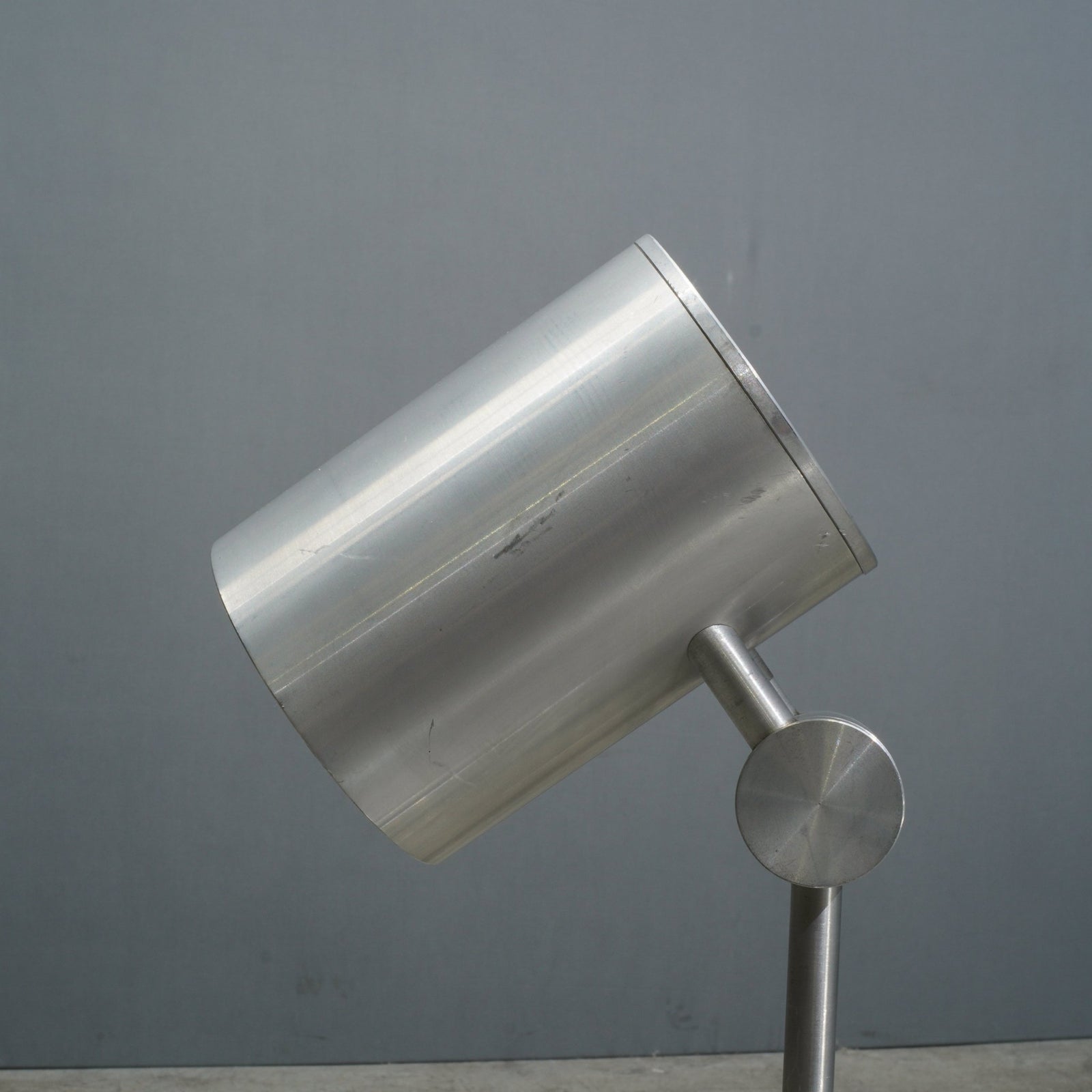 OBE Camden Desk Lamp by Tom Dixon @ REHAUS