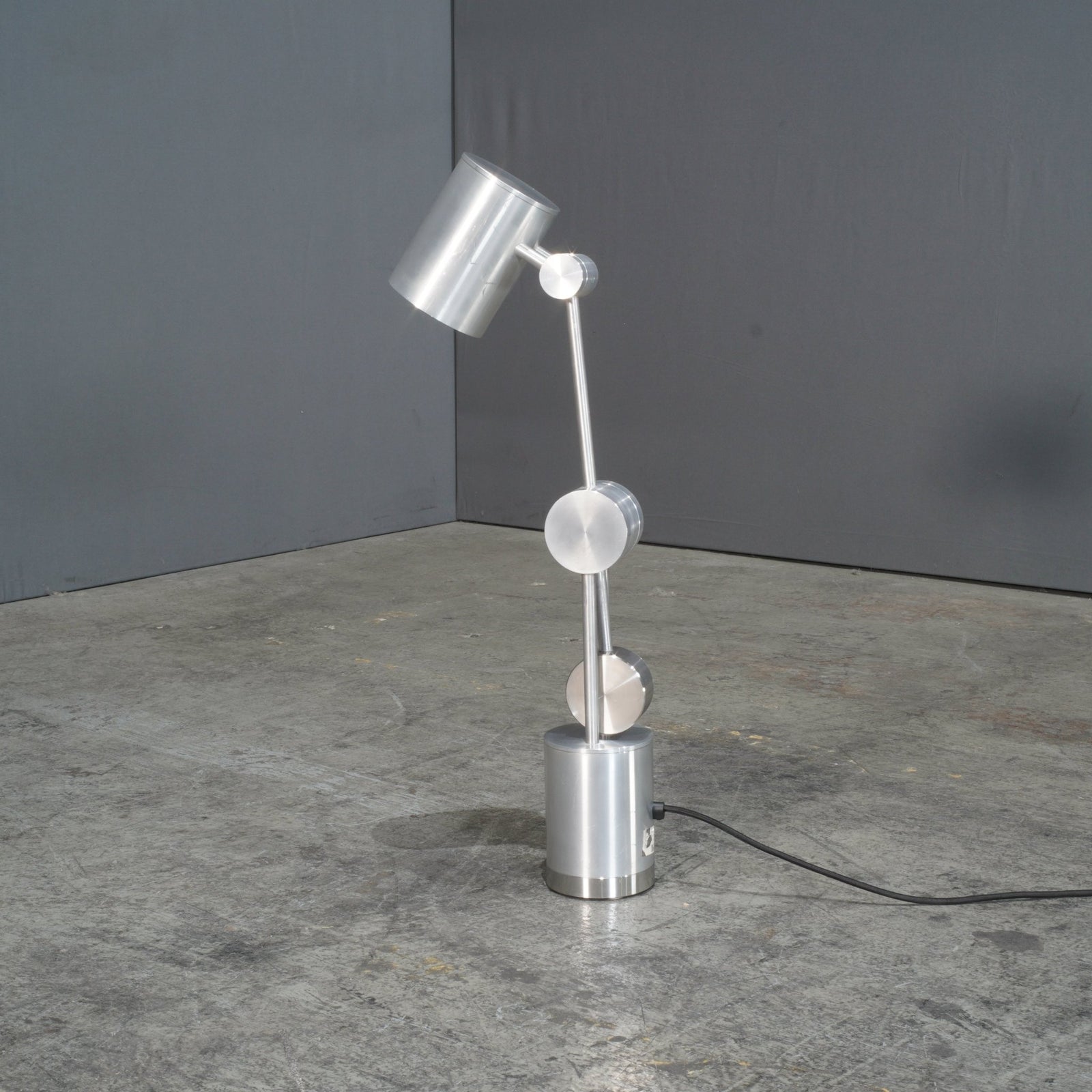 OBE Camden Desk Lamp by Tom Dixon @ REHAUS