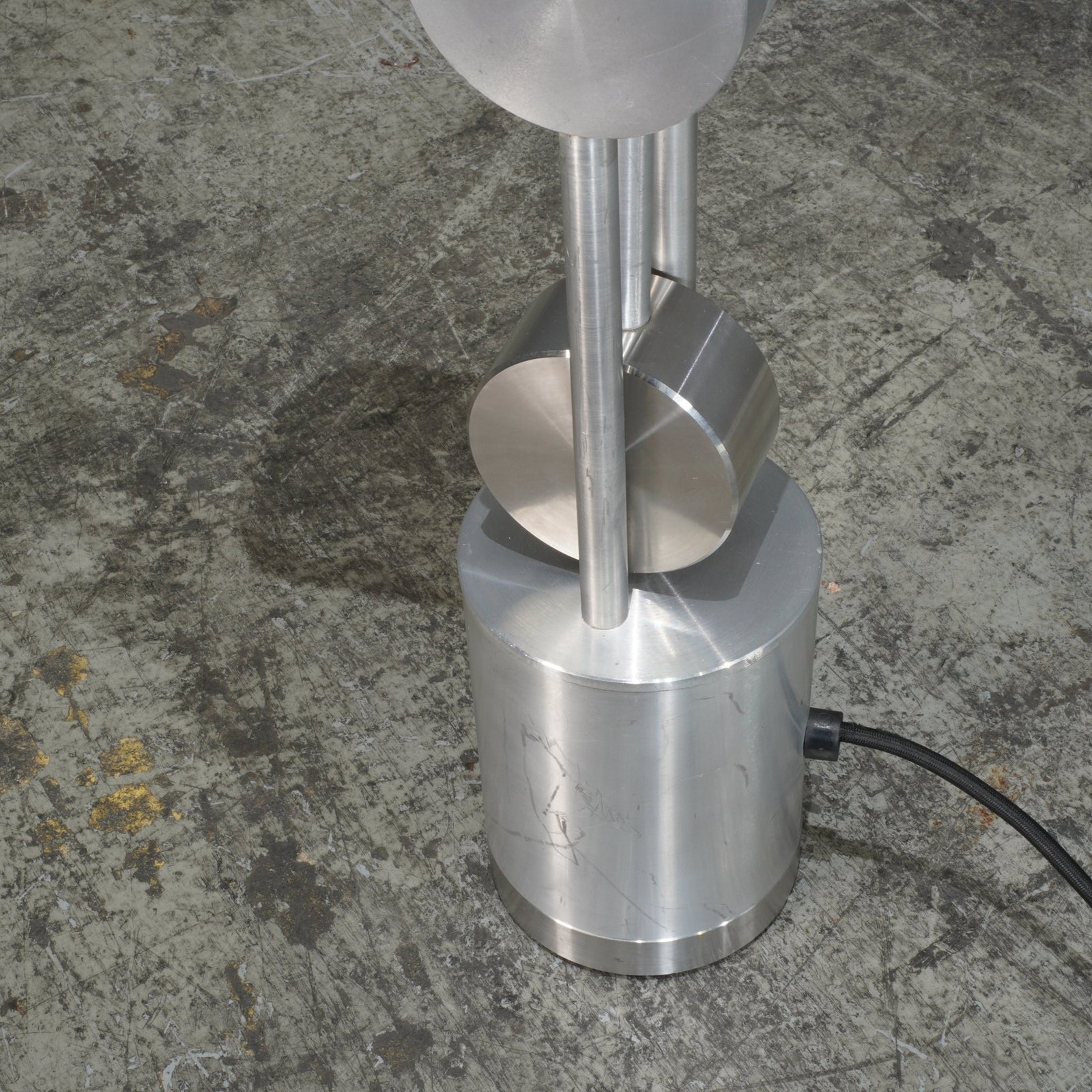 OBE Camden Desk Lamp by Tom Dixon @ REHAUS