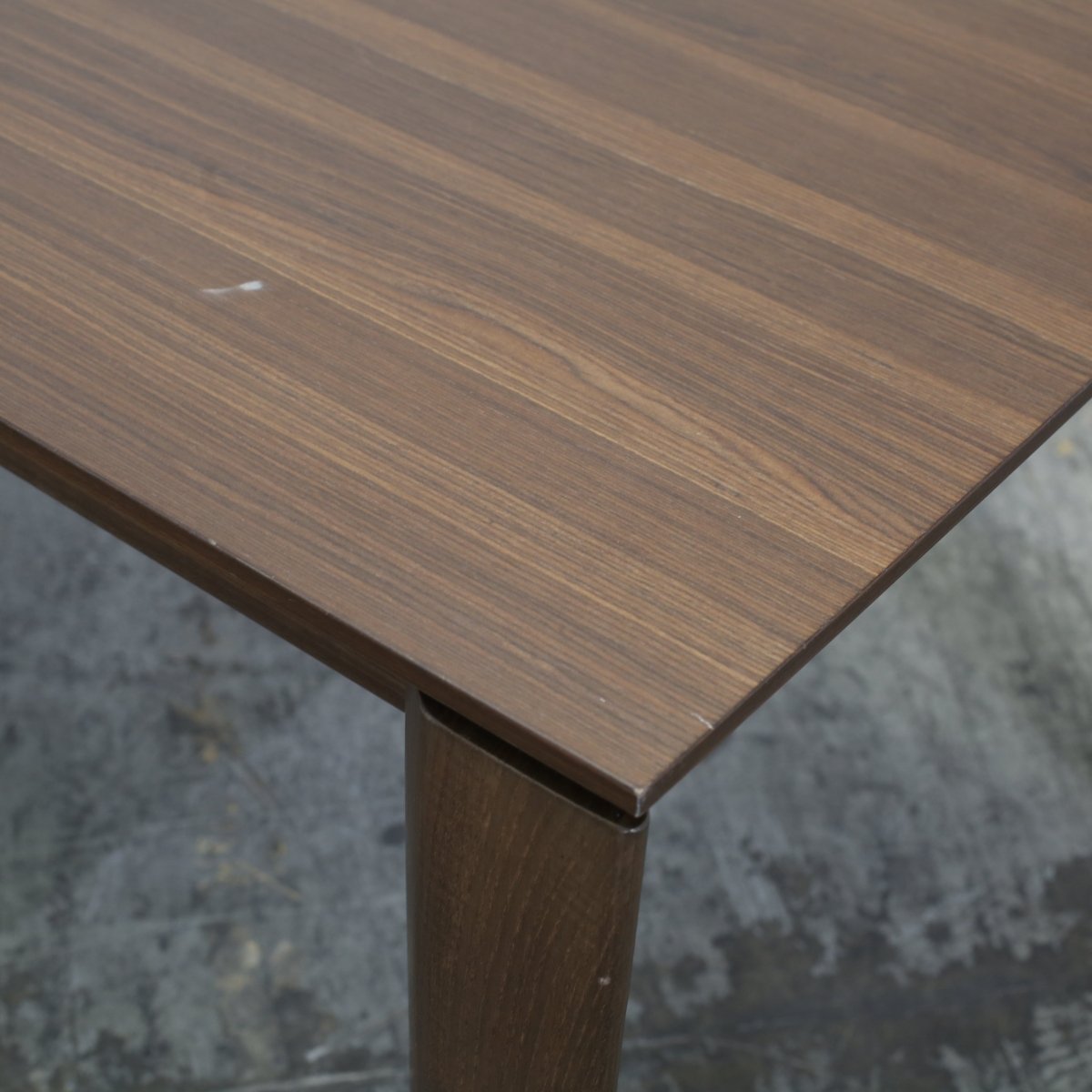 Omnia Extendable Dining Table by Calligaris @ REHAUS
