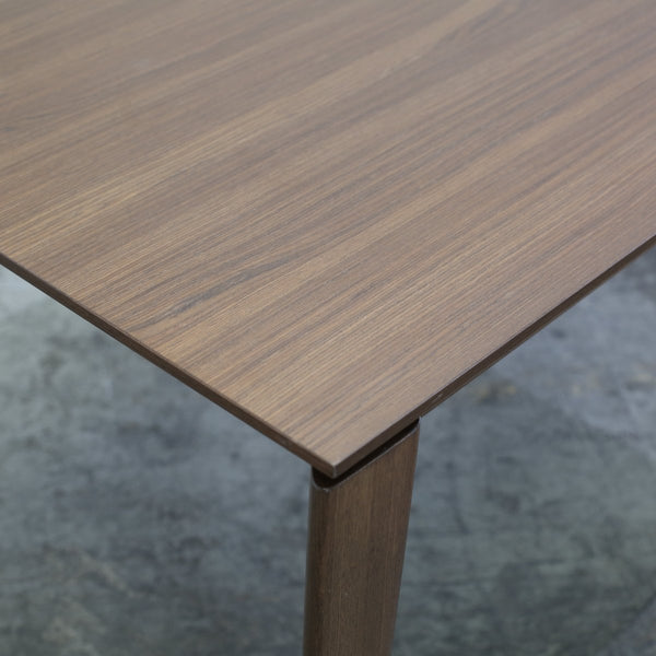 Omnia Extendable Dining Table by Calligaris @ REHAUS