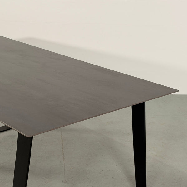 Pagnon & Pelhaitre — Vilna Dining Table, Ligne Roset, 21st Century @ REHAUS
