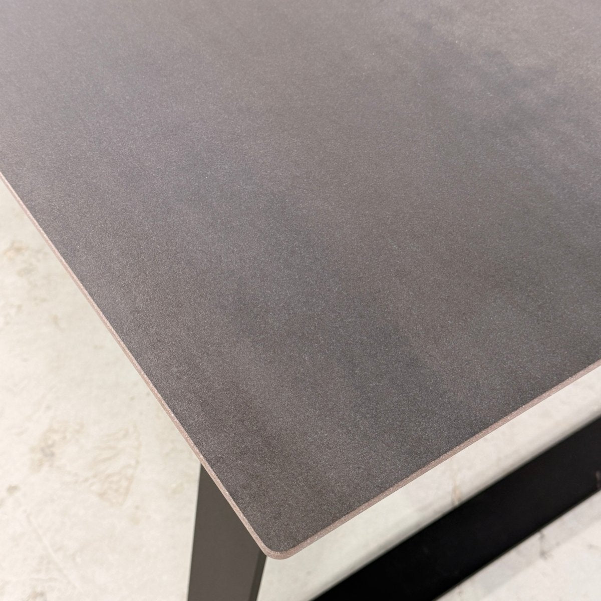 Pagnon & Pelhaitre — Vilna Dining Table, Ligne Roset, 21st Century @ REHAUS