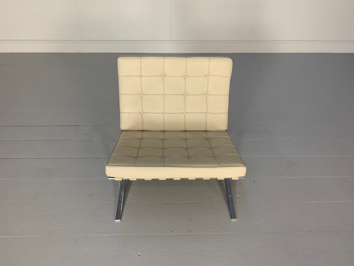 Pair of Knoll Studio Barcelona Chairs - In Pale Leather @ REHAUS