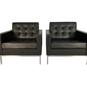 Pair of Knoll Studio Florence Knoll Lounge Chairs Armchairs - In Black Volo Leather @ REHAUS