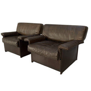 Pair of Matteo Grassi TM Armchairs - In Vintage Brown Leather @ REHAUS