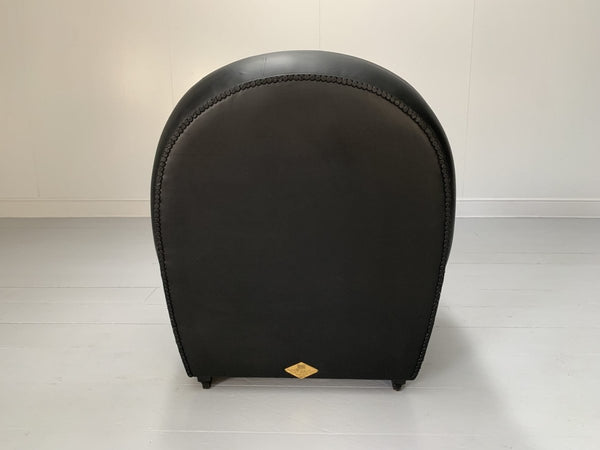 Pair of Poltrona Frau Vanity Fair Armchairs - In Pelle Frau Black Leather @ REHAUS