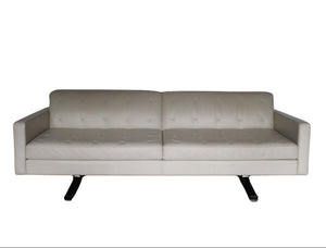 Poltrona Frau Kennedee 2-Seat Sofa - In Panna 51 Pelle Frau SC Leather