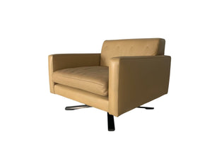 Poltrona Frau Kennedee Armchair - In Caramel Pelle Frau SC Leather