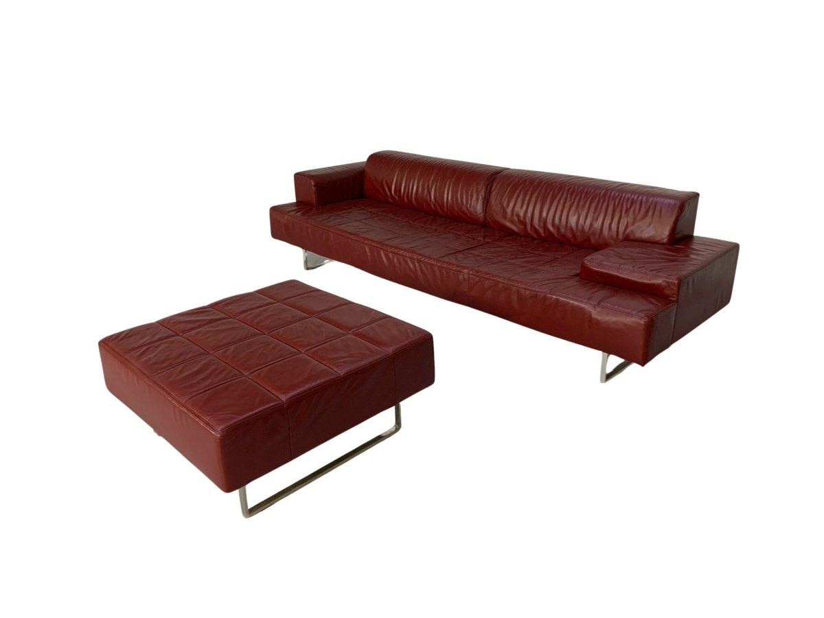 Poltrona Frau Quadra 4 - Seat Sofa & Ottoman Suite - In Oxblood Red Pelle Frau SC Leather @ REHAUS