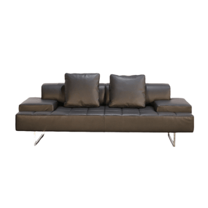 Poltrona Frau Quadra Sofa by Studio Cerri & Associates @ REHAUS