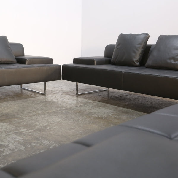 Poltrona Frau Quadra Sofa by Studio Cerri & Associates @ REHAUS