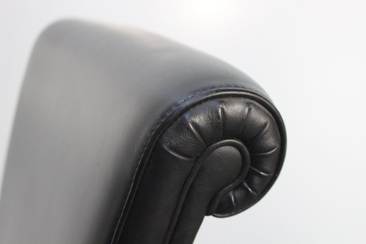 Poltrona Frau Vittoria Dining Chair in Black Pelle Frau Leather @ REHAUS