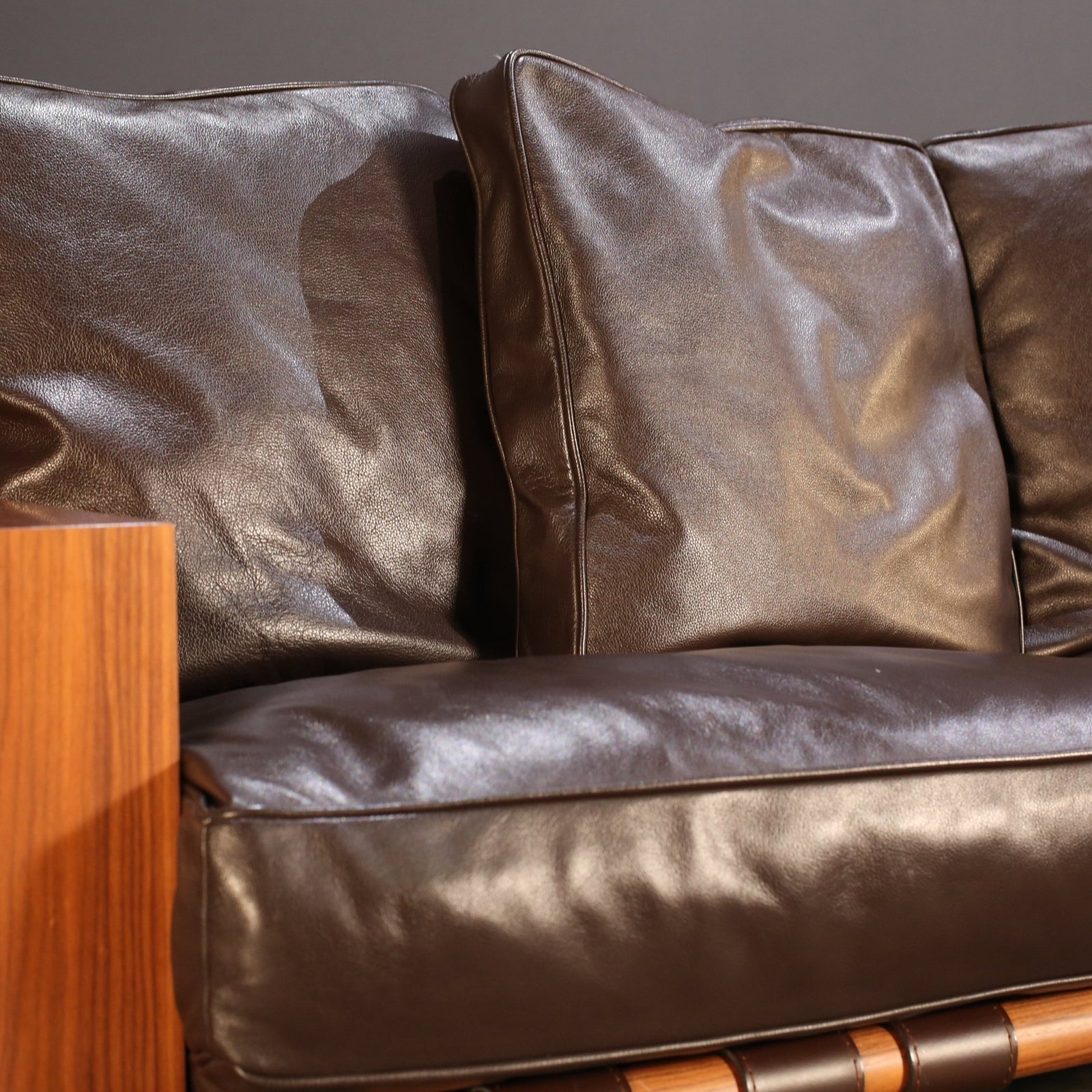 Porada Black Leather Sofa @ REHAUS