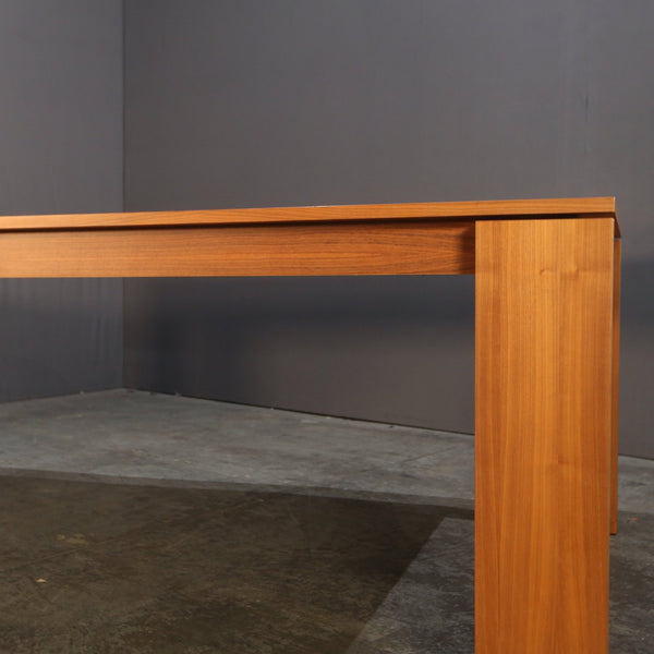 Porada Kevin Extending Dining Table by O. Moon @ REHAUS