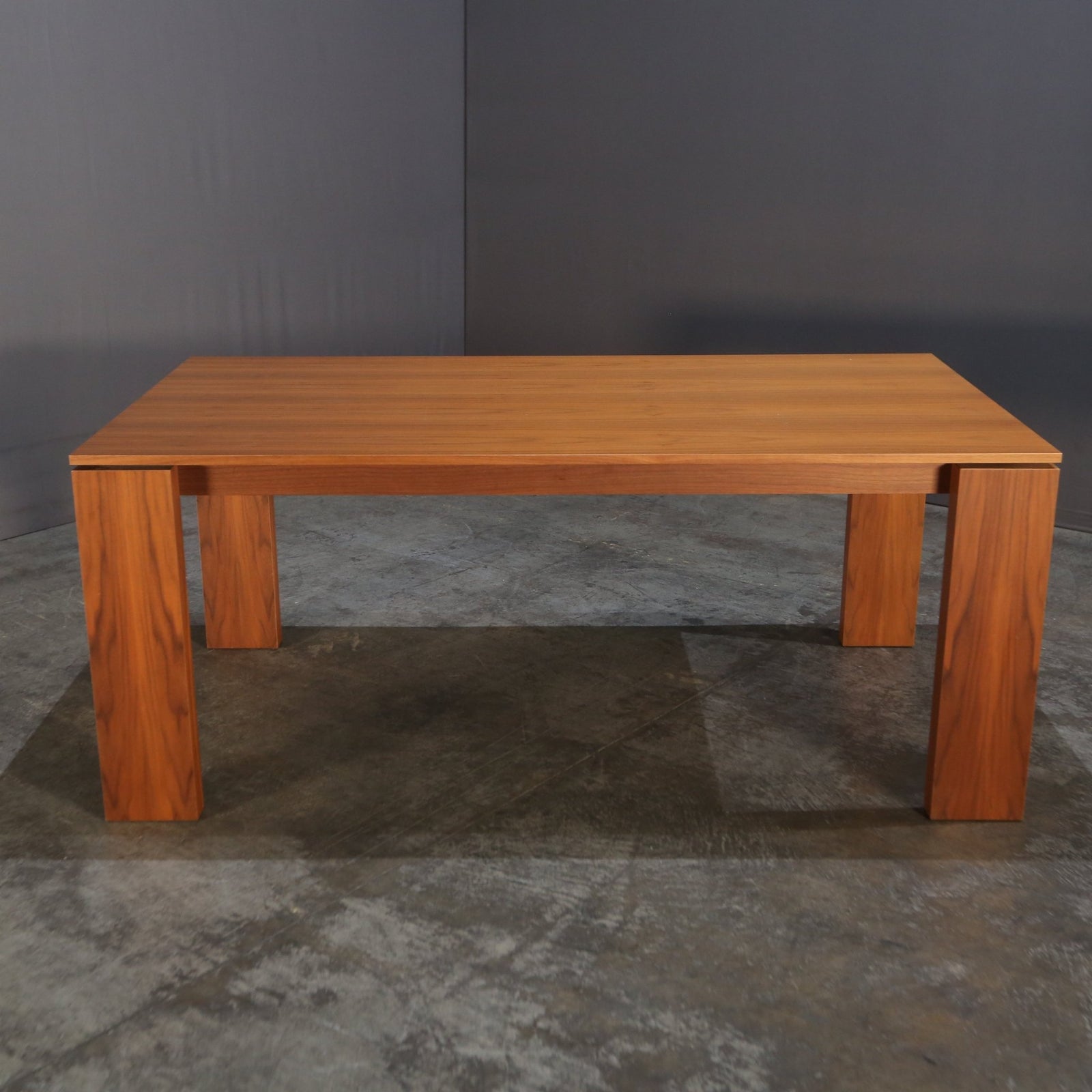Porada Kevin Extending Table @ REHAUS