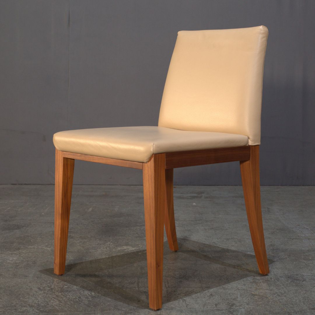 Porada Tama Leather Dining Chair @ REHAUS