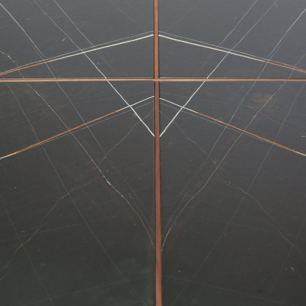 Porada Thayl Dining Table by Gabriele & Oscar Buratti @ REHAUS