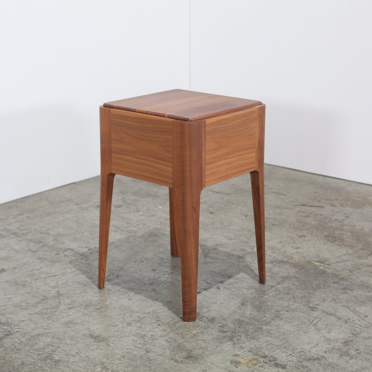 Porada Ziggy Nightstand @ REHAUS