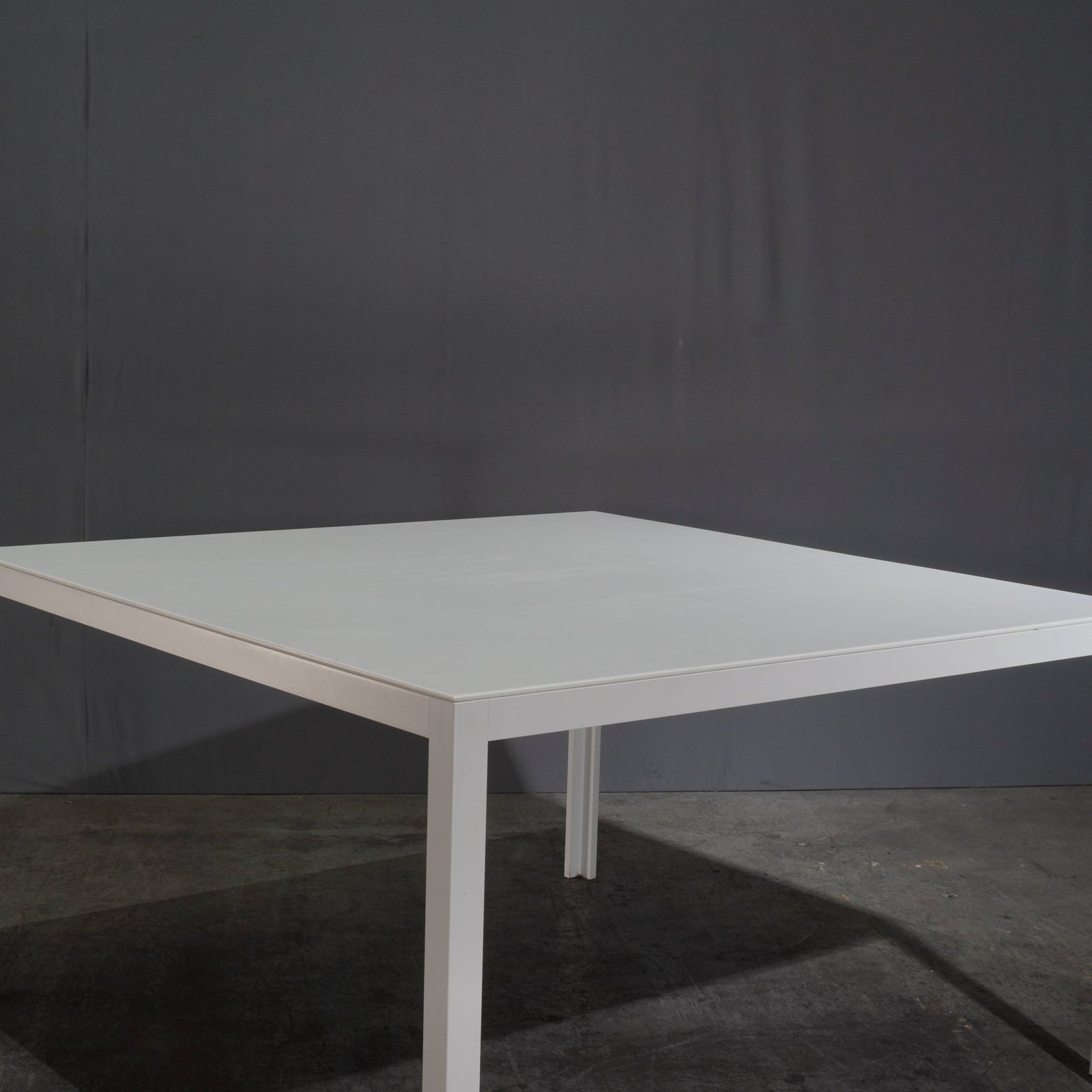 Porro Fractal Square Table in White Corian - REHAUS - Porro