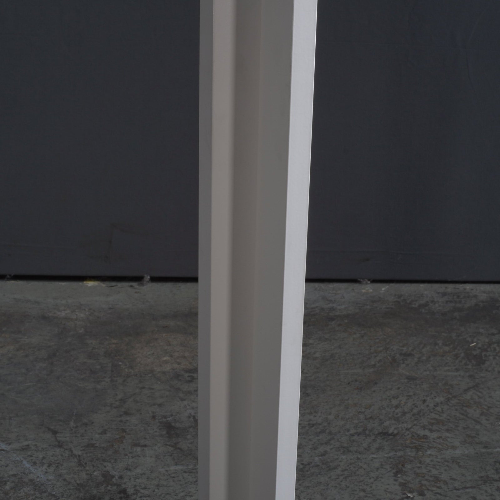 Porro Fractal Square Table in White Corian - REHAUS - Porro