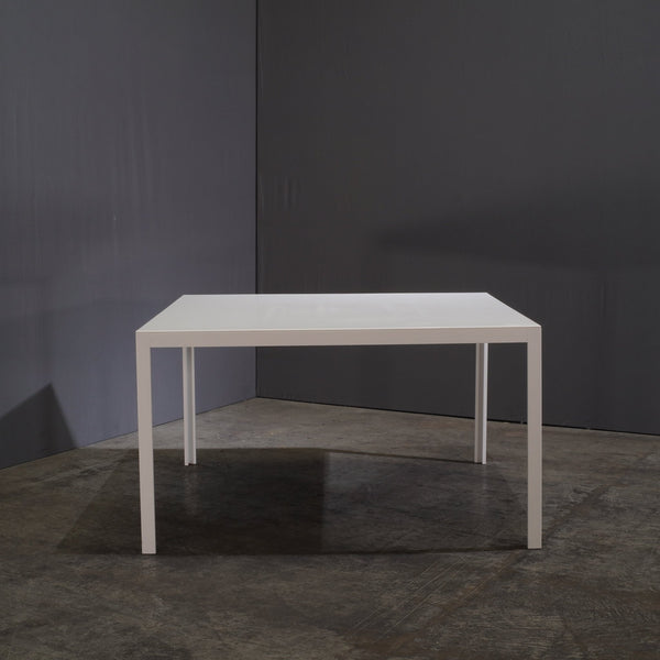 Porro Fractal Square Table in White Corian - REHAUS - Porro