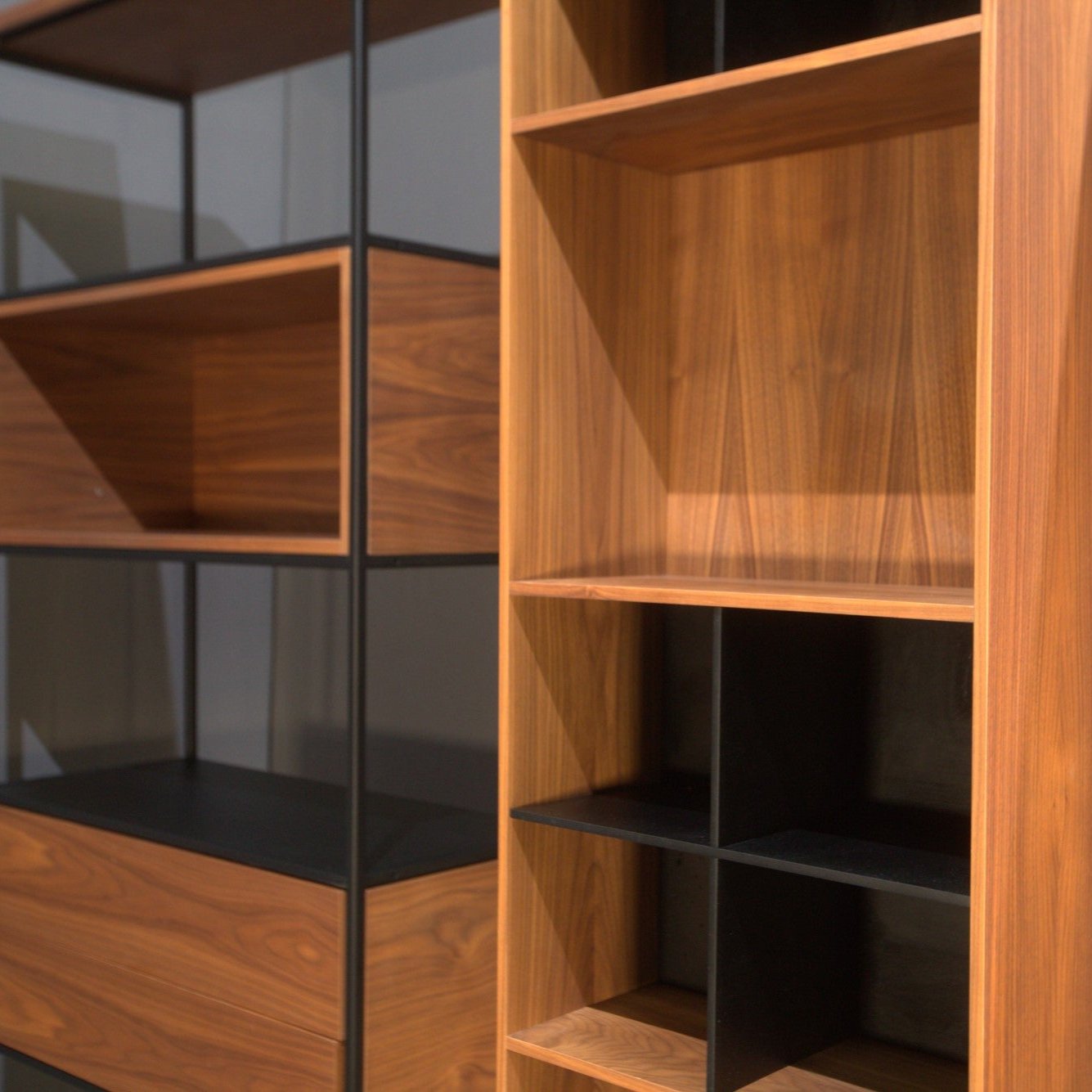 Punt Large Literatura Shelving Unit by Vicent Martinez @ REHAUS