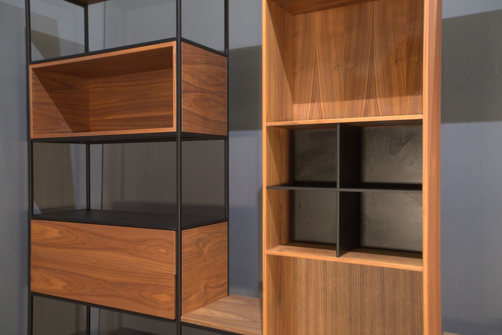 Punt Large Literatura Shelving Unit by Vicent Martinez @ REHAUS