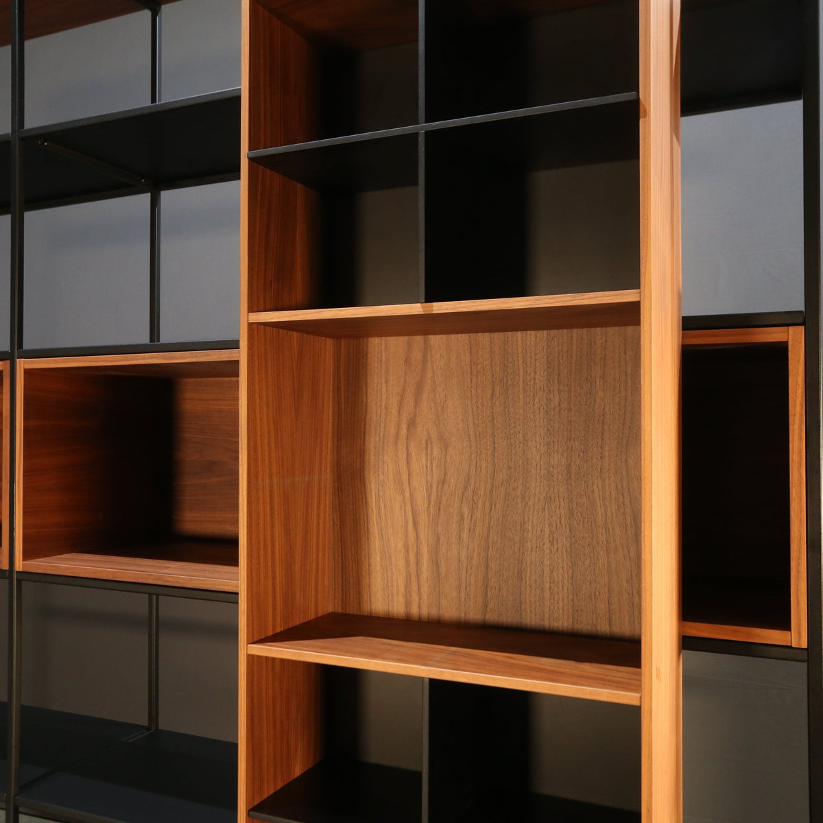 Punt Open Literatura Shelving Unit by Vicent Martinez @ REHAUS