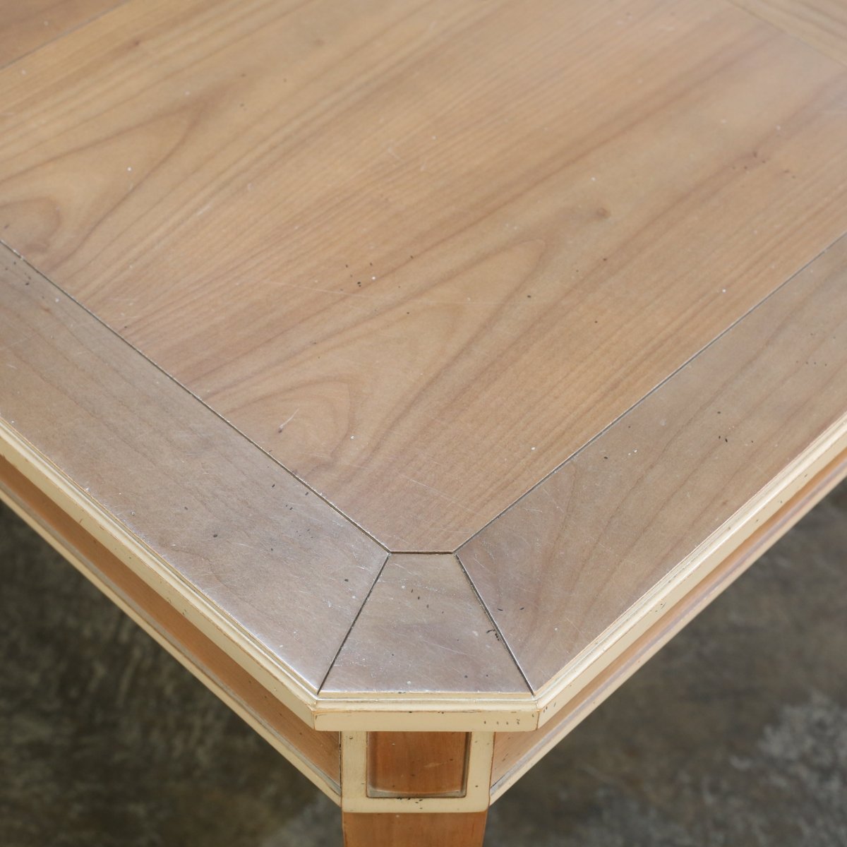 Roche Bobois Hauteville Dining Table @ REHAUS