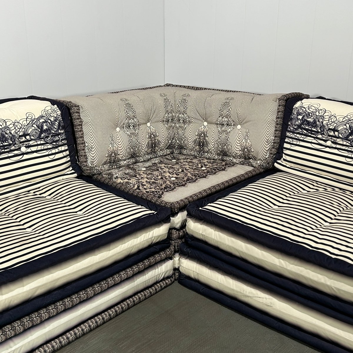 Roche Bobois Mah Jong Sectional Sofa by Jean Paul Gaultier, Set of Twenty One @ REHAUS