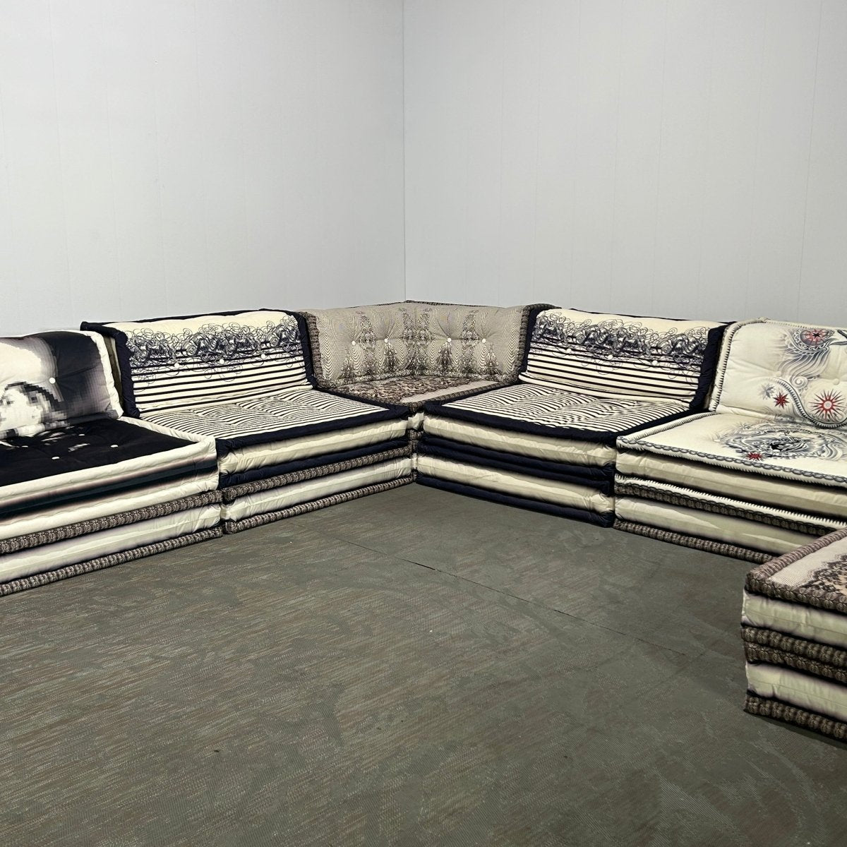 Roche Bobois Mah Jong Sectional Sofa by Jean Paul Gaultier, Set of Twenty One @ REHAUS