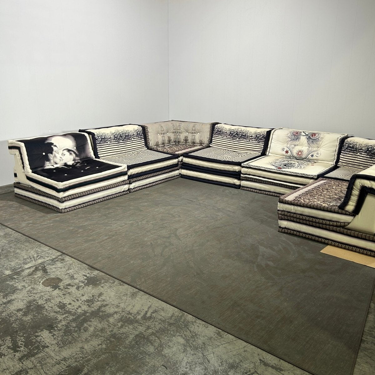 Roche Bobois Mah Jong Sectional Sofa by Jean Paul Gaultier, Set of Twenty One @ REHAUS