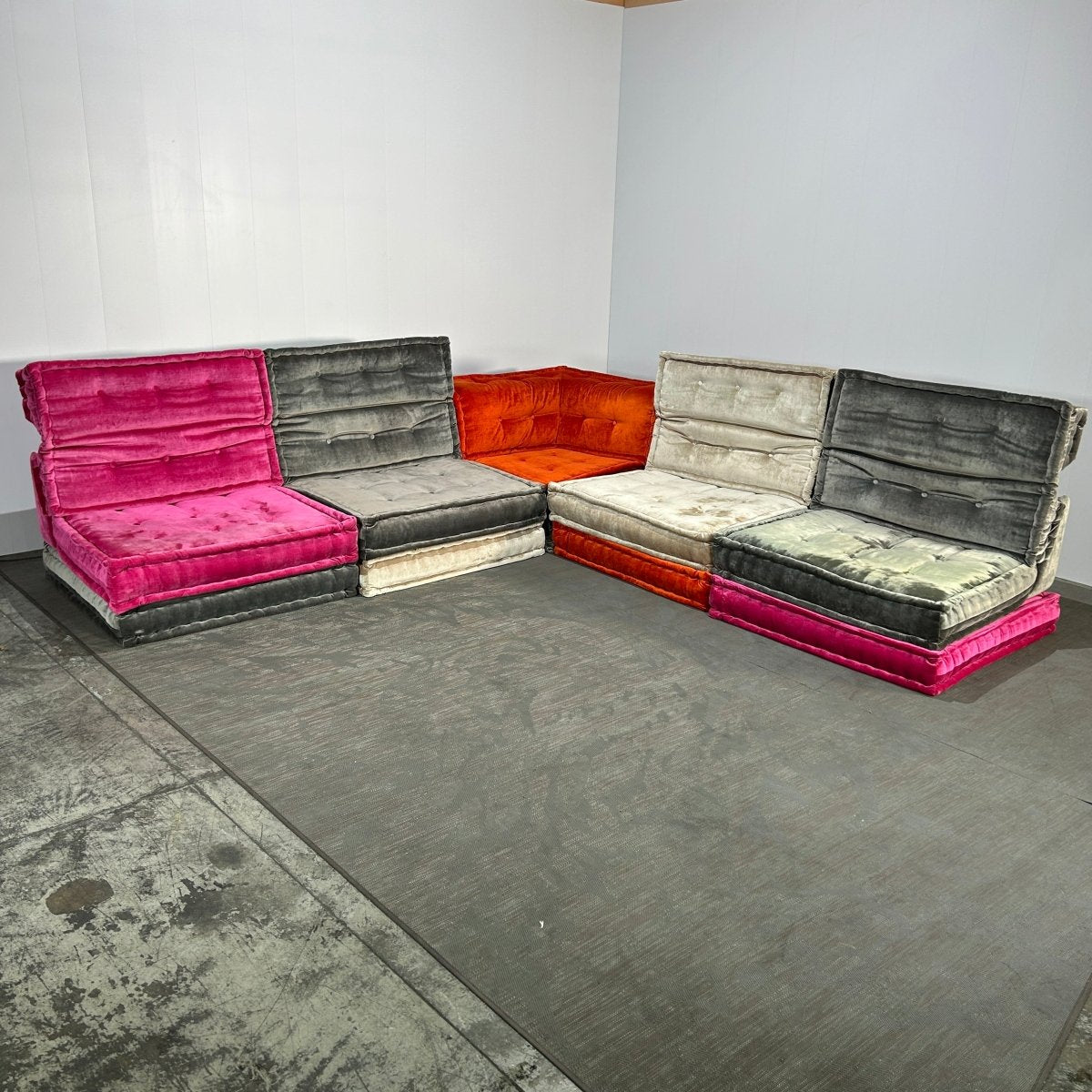 Roche Bobois Mah Jong Sectional Sofa, Set of Eight @ REHAUS