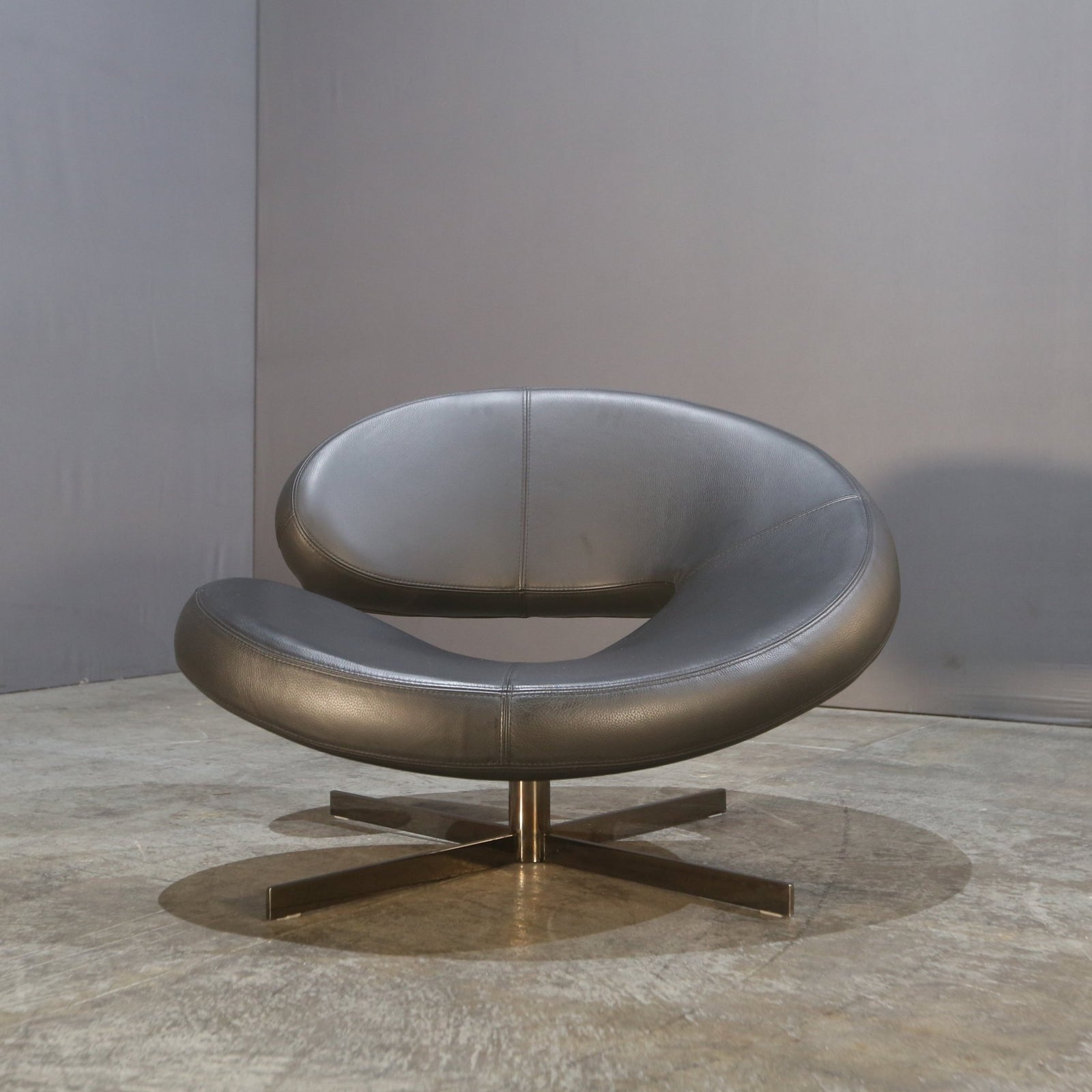Roche Bobois Nuage 2 Armchair by Roberto Tapinassi & Maurizio Manzoni @ REHAUS