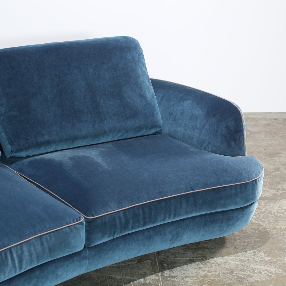 Roche Bobois Paranthèse 2.5 Seater Sofa @ REHAUS