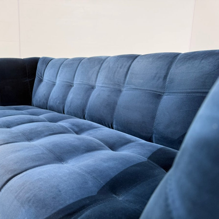 Roche Bobois Profile Sofa by Roberto Tapinassi & Maurizio Manzoni @ REHAUS