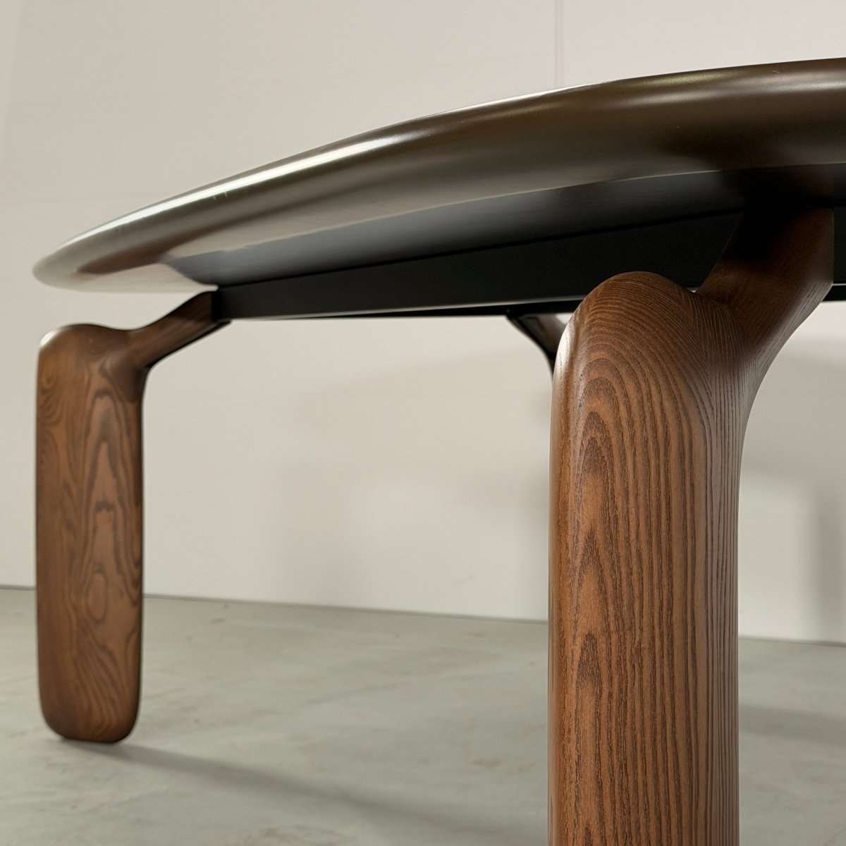 Roche Bobois Pulp Dining Table by Eugeni Quitllet @ REHAUS