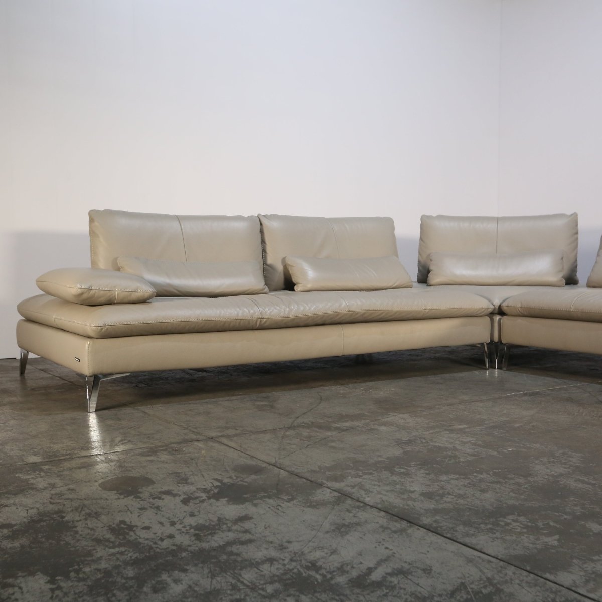 Roche Bobois Scenario Sectional Sofa by Sacha Lakic @ REHAUS