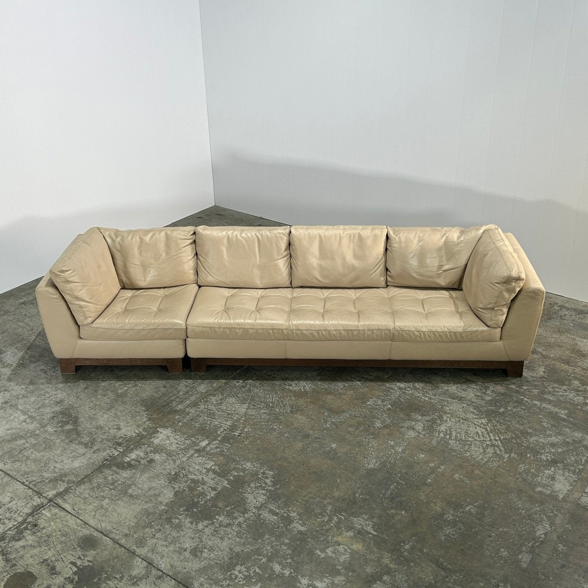 Roche Bobois Three Seater Serenite Leather Sofa by Giovanni Soressi @ REHAUS