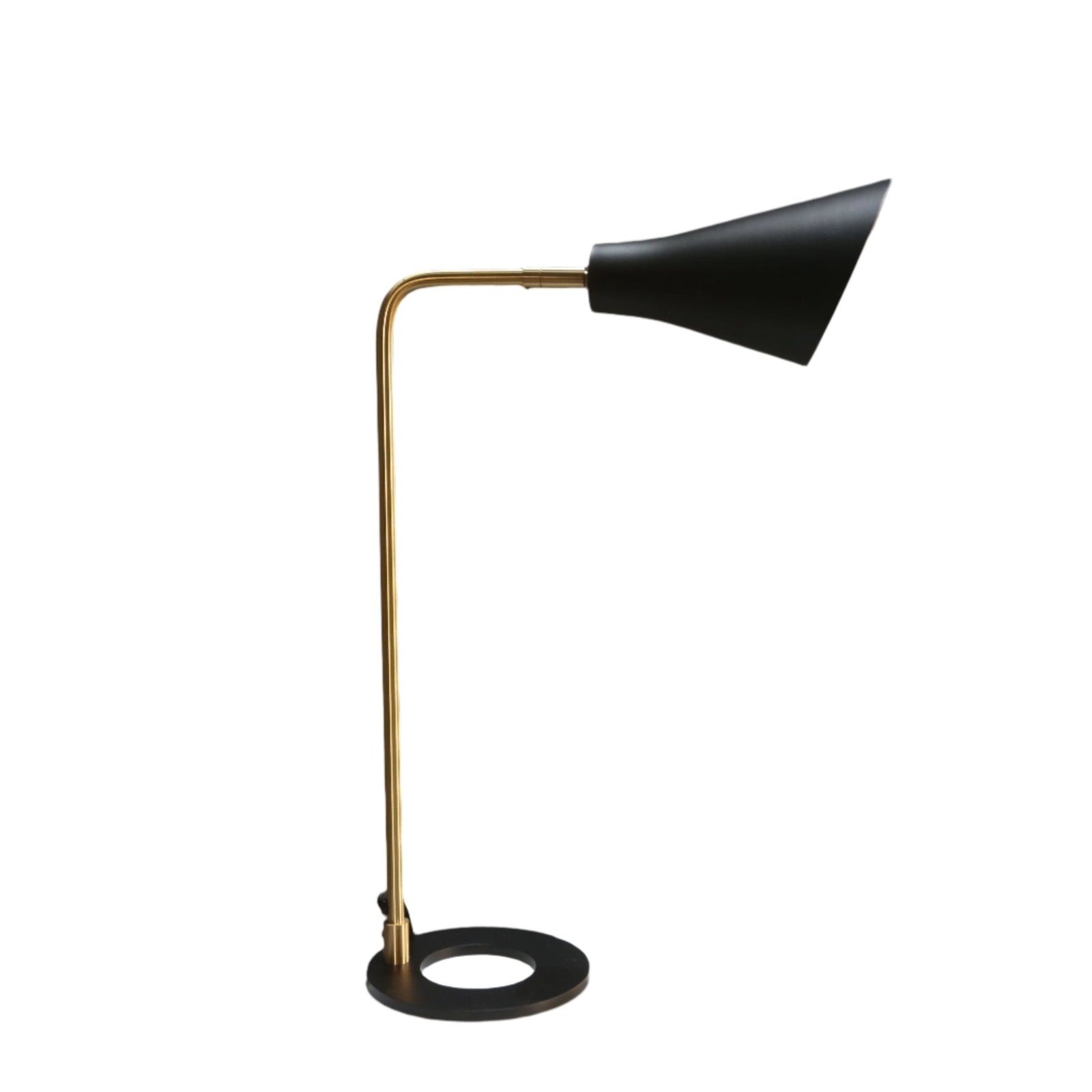 Rubn Lektor Desk Light by Niclas Hoflin @ REHAUS