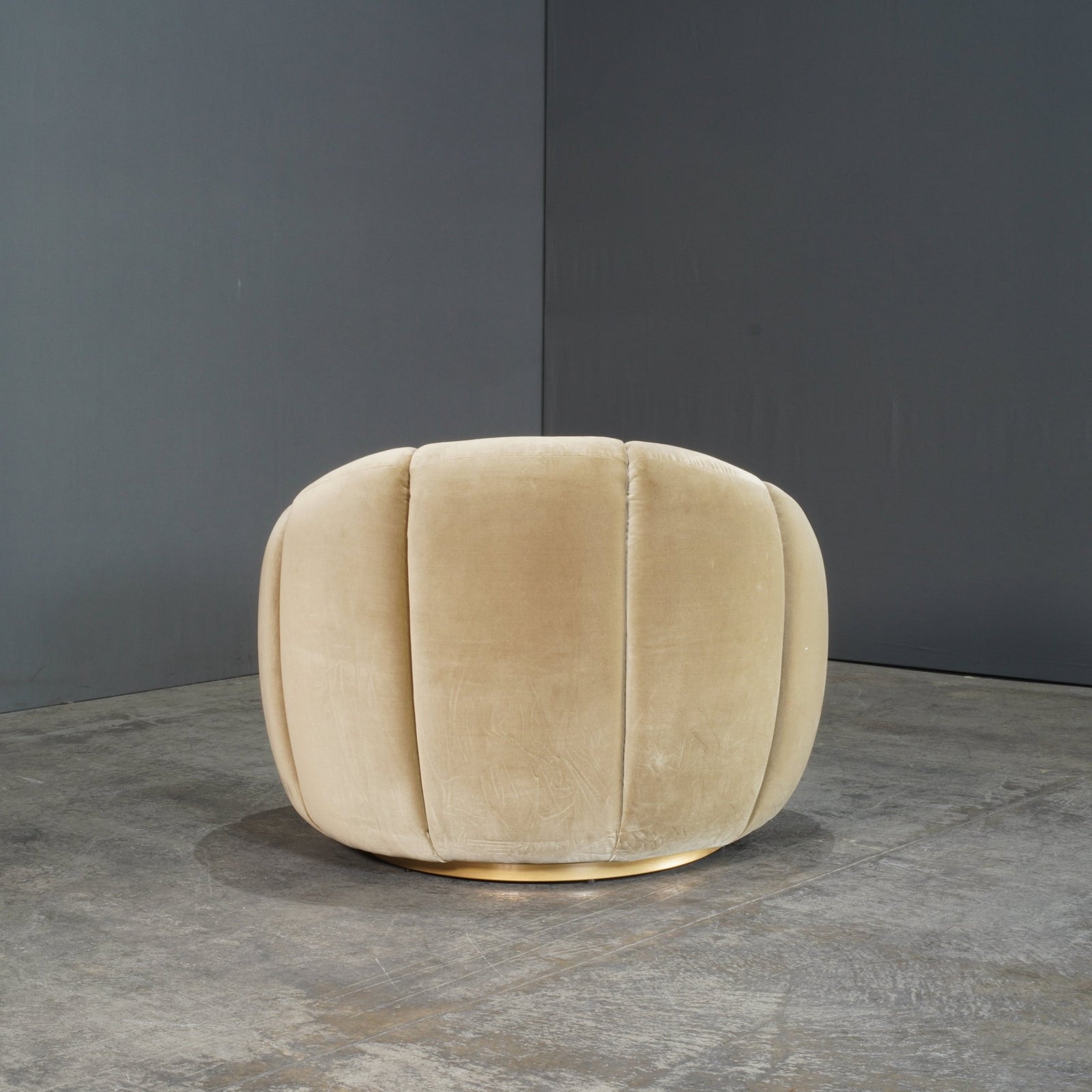 Soho Home Green Velvet Garret Armchair @ REHAUS