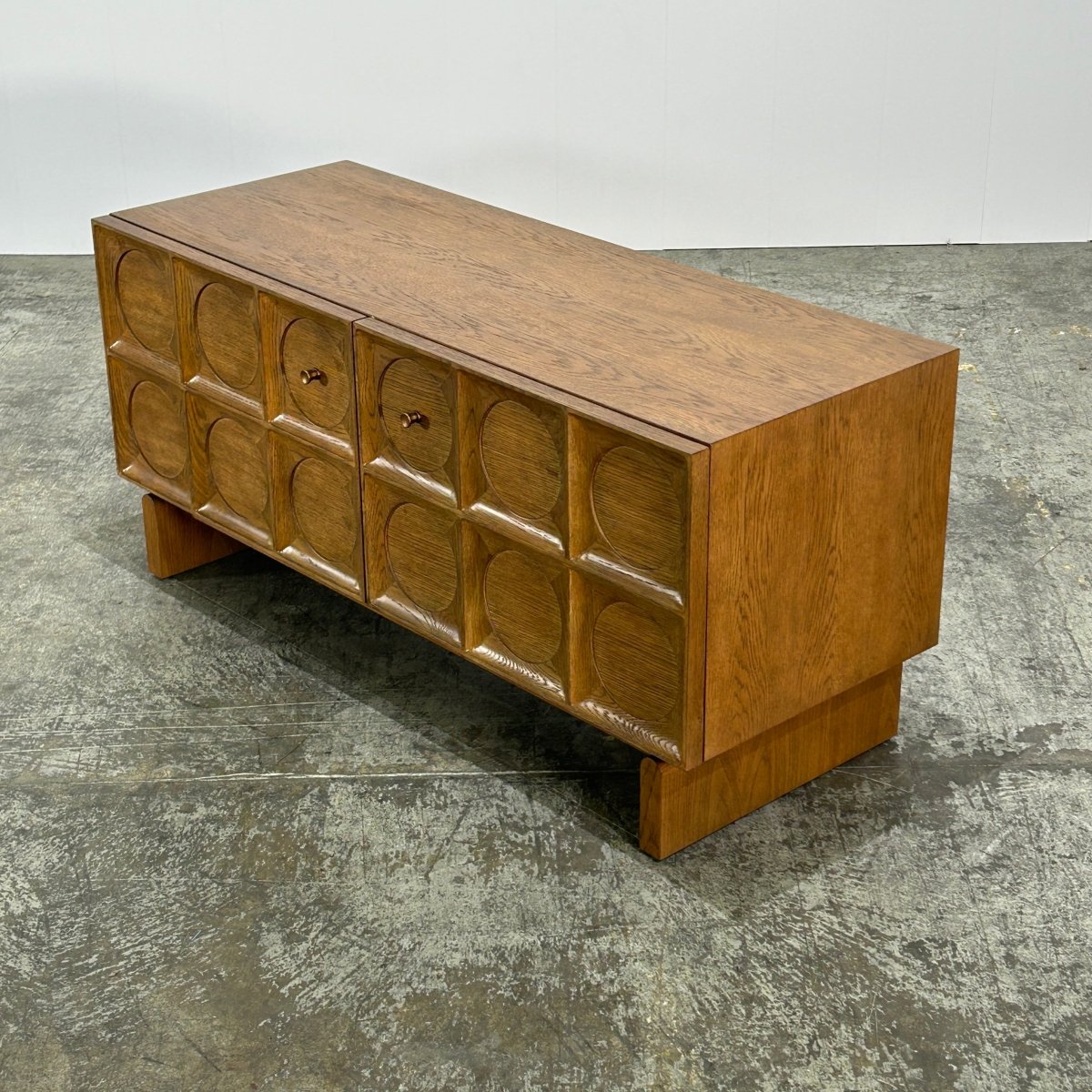 Soho Home Marcel Media Unit @ REHAUS