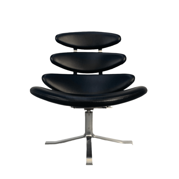 Spectacular Erik Jorgensen Corona EJ5 Chair in Black Apache Leather @ REHAUS
