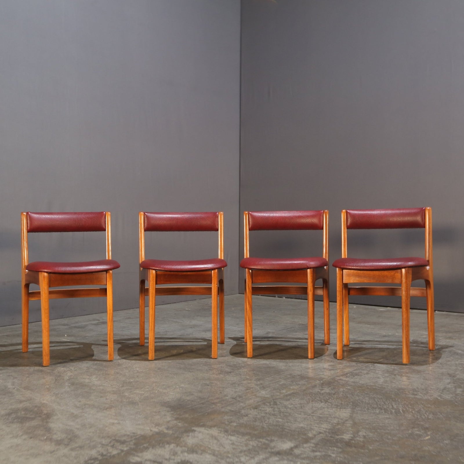 Sutcliffe Teak Dining Chair @ REHAUS
